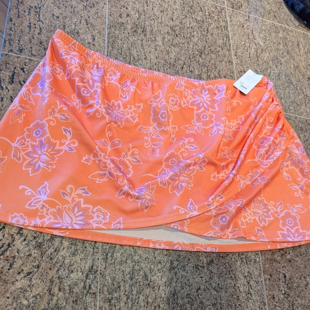 Cacique by Lane Bryant Swim Skirt Size 20 NWT - Picture 1 of 8
